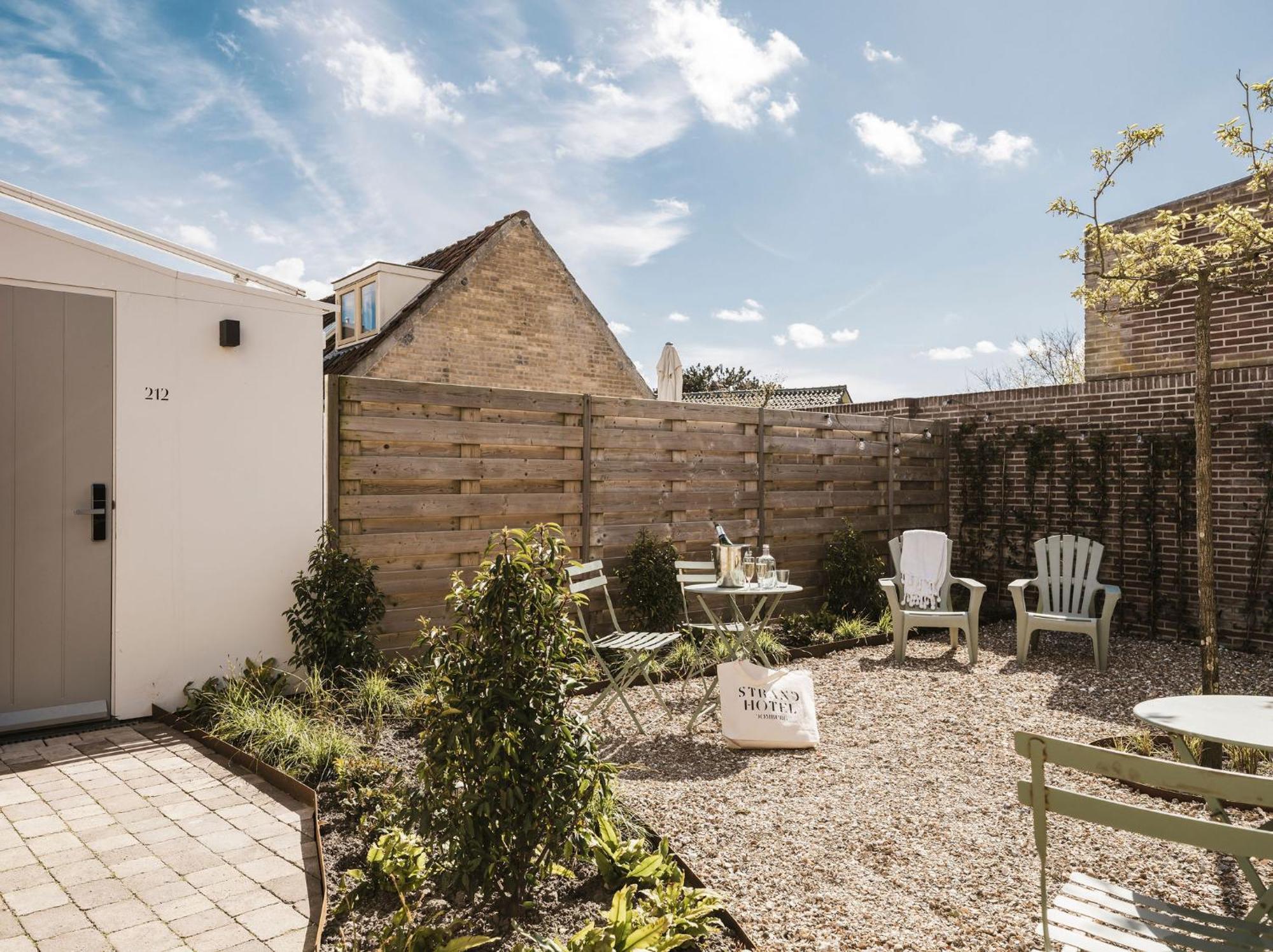 Strandhotel - Next Door 3* Domburg