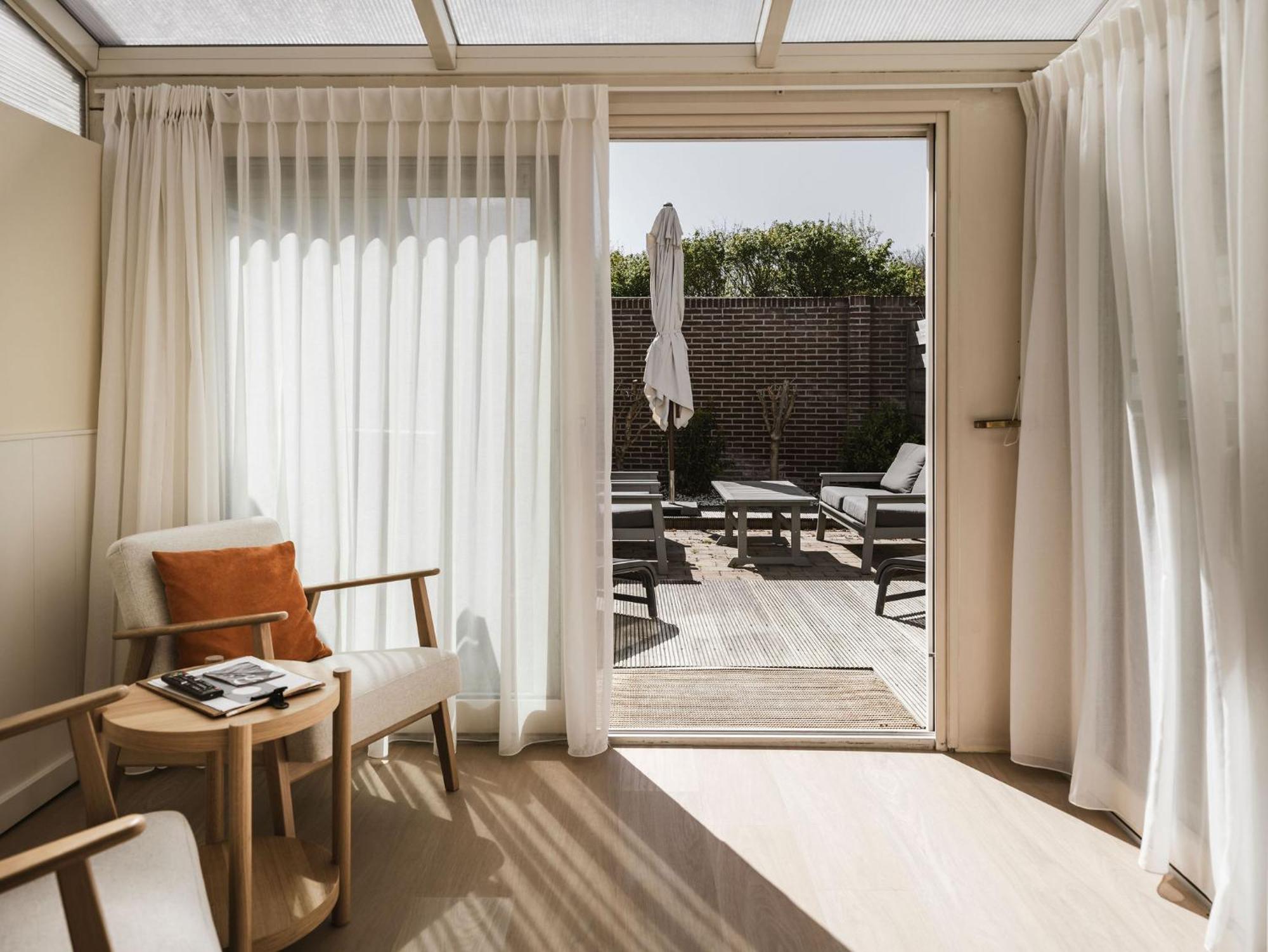 Strandhotel - Next Door 3*
